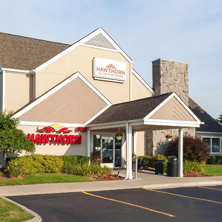 Hawthorn Suites By Wyndham Dearborn/Detroit Екстериор снимка